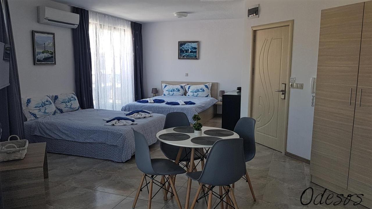 Guesthouse Odesos โซโซโปล ภายนอก รูปภาพ