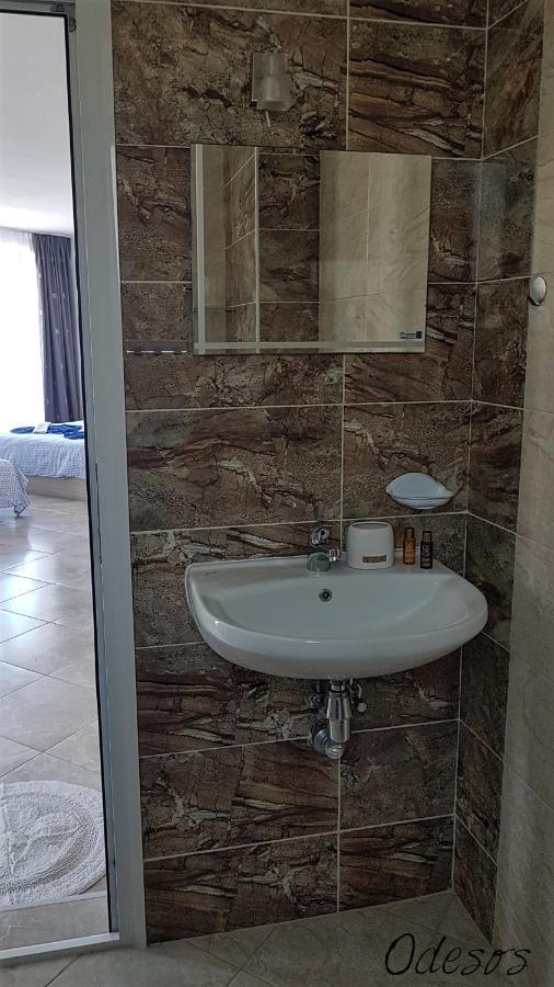 Guesthouse Odesos โซโซโปล ภายนอก รูปภาพ