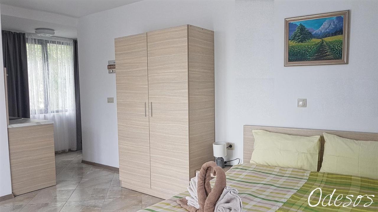 Guesthouse Odesos โซโซโปล ภายนอก รูปภาพ